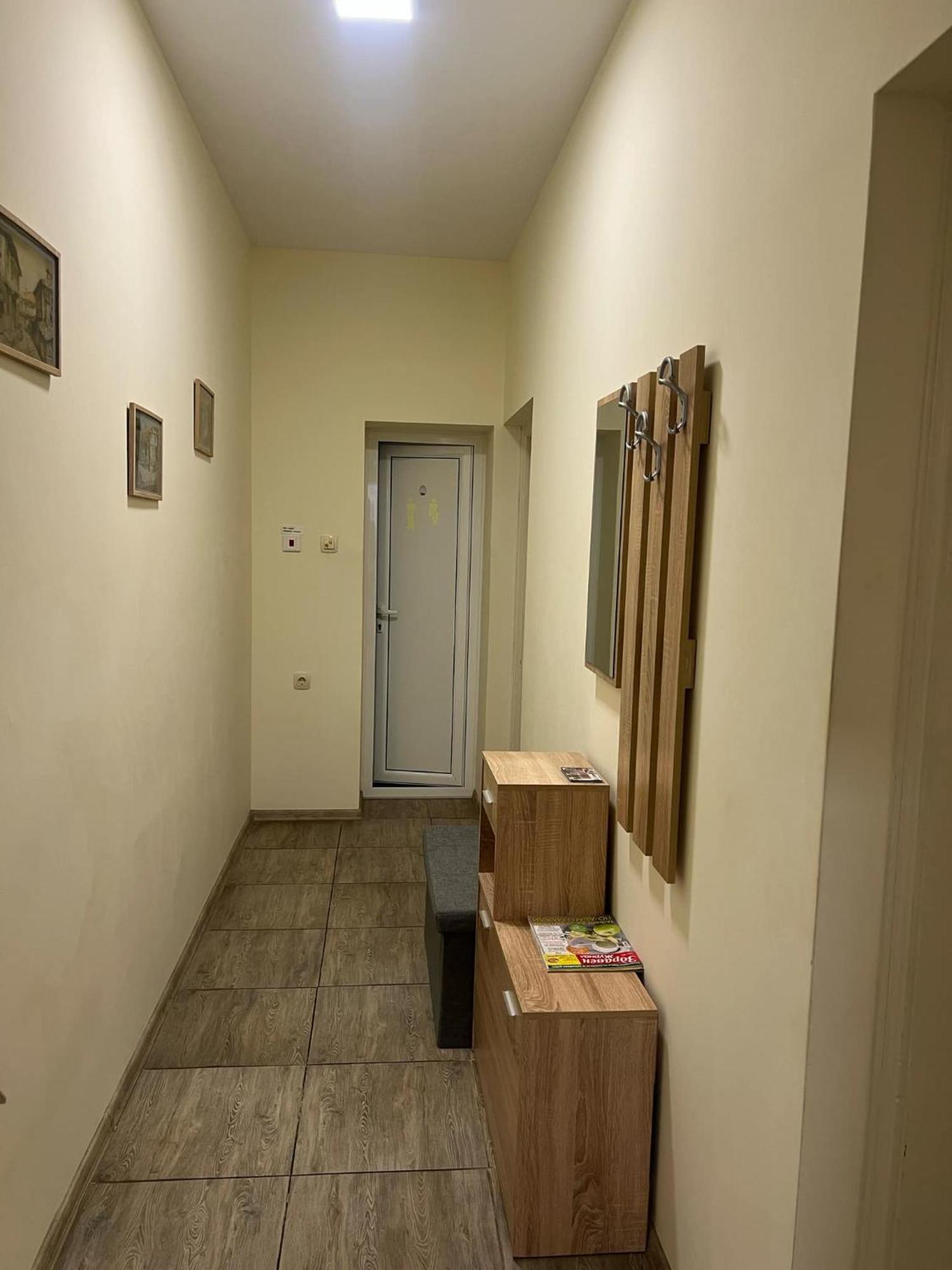 Appartement Стонел à Veliko Tarnovo Extérieur photo